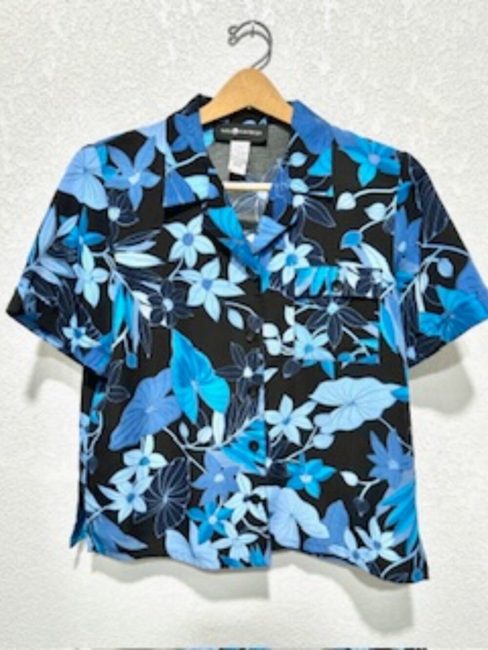 Sag Harbor Womens Button-up Blouse Short Sleeve Collared Floral Black Blue Sz S